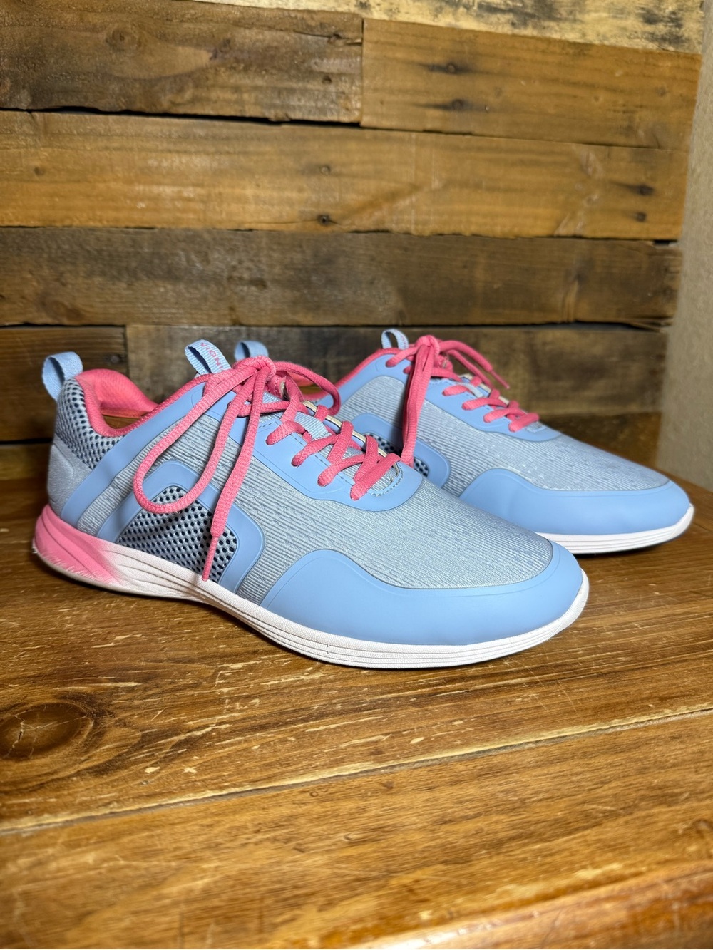 Vionic Agile JoJo Ombre Comfort Sneakers‎ Bluebell Blue Pink  Womens Sz 9.5